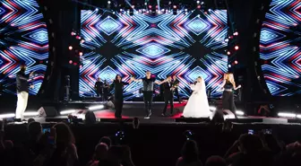 Haluk Levent, Düğün Çiftine Balayı Hediyesi Verdi