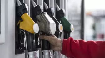 GÜNCEL AKARYAKIT FİYATLARI | Benzin ve motorine zam mı geldi? 28 Haziran 2025 İstanbul, Ankara, İzmir güncel benzin, motorin ve LPG fiyatı ne kadar?