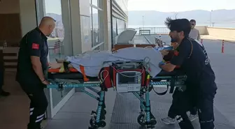 Salda Gölü'nde Boğulma Tehlikesi Geçiren Genç Kız Tedavi Altına Alındı