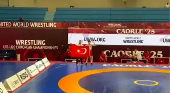 Yusuf Yaser Aksu, U15 Avrupa Güreş Şampiyonası'nda Altın Madalya Kazandı