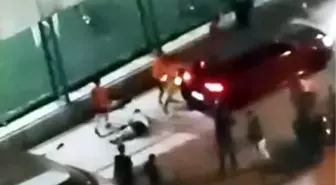 Avcılar'da Halı Sahada Kavga: 2 Yaralı