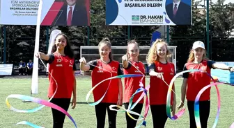 Gençlik ve Spor Bakanı Osman Aşkın Bak: 'Evde spor yapan bir çocuk, hem ailesine hem mahallesine gurur verir'