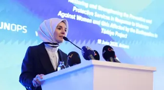 Aile Bakanı Göktaş, Şehit Albay Maden'in Ailesiyle Görüştü