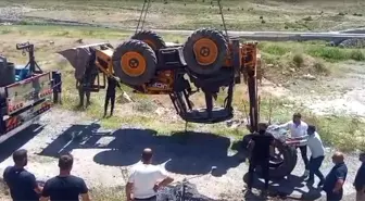 Bitlis'te İş Makinesi Kazası: Kepçe Operatörü Yaralı