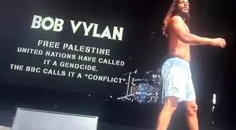 Glastonbury Festivali'nde İsrail Karşıtı Sloganlar Tartışma Yarattı