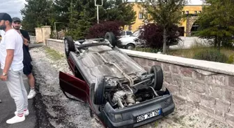 Nevşehir'de Kediye Çarpmamak İçin Manevra Yapan Sürücü Takla Attı