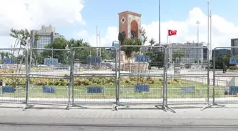 Taksim Meydanı Onur Yürüyüşü İçin Kapatıldı