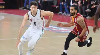 Karşıyaka'nın Kadrosu Dağılmaya Devam Ediyor