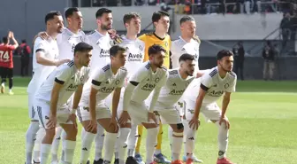 Altay'da Transfer Hareketliliği: Üç Futbolcu Daha Yuvadan Uçuyor