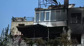 Seferihisar'da Yangın: 14 Ev Küle Döndü