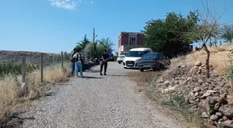 Eşini Tüfekle Öldüren Adam Gözaltına Alındı
