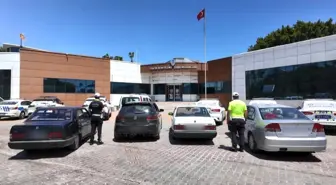 Mersin'de Drift Yapıp Trafiği Kapatan Araç Sahiplerine Cezalar Kesildi