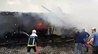 Isparta'da Depo Yangını Paniğe Neden Oldu