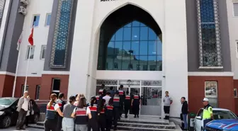 Artvin'de FETÖ Soruşturmasında 8 Gözaltı ve 4.2 Milyon TL'lik Para Transferi