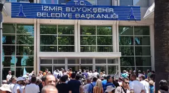 İzmir Büyükşehir Belediyesi'nde ne oldu, olay ne? - SON DAKİKA