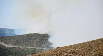 Seferihisar'da Yangın Söndürme Çalışmaları Devam Ediyor