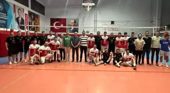 Sarıgöl Voleybol Takımı, Dostluk Maçında Alaşehir'i Geçti