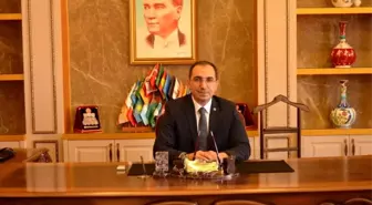 Kaymakam Ömer Faruk Özdemir Tavşanlı'da Göreve Başladı