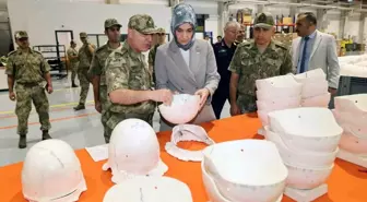 Afyonkarahisar Valisi Askeri Tesisleri Ziyaret Etti