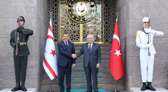 Yaşar Güler, KKTC Başbakanı Ünal Üstel ile Görüştü