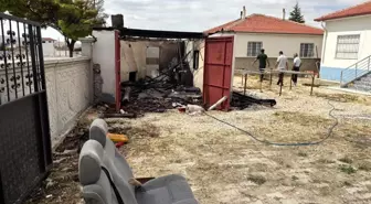 Konya'da Garaj Yangını, İtfaiye Ekipleri Olayı Kontrol Altına Aldı
