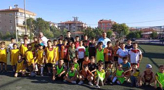 Afyonkarahisar'da Çocuklar İçin Futbol Eğitimi Başladı