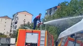 Yüksek Gerilim Hattı Kargayı Düşürdü, Tarlada Yangın Çıktı