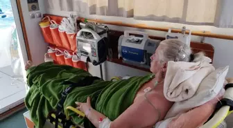 İstanköy Adası'ndan Bodrum'a Kalp Yetmezliği Tedavisi İçin Ambulansla Transfer