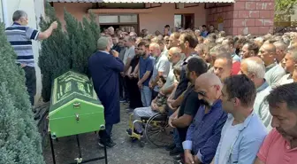 Düzce'de trafik kazasında 11 yaşındaki çocuk hayatını kaybetti