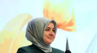 AK Parti Kadın Kolları'nın düzenlediği 'Kadın Kolları Liderlik Akademisi' sona erdi