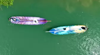 Çin'deki Kuş Tüyü Şekilli Tekneler Turistlerin İlgi Odağı Oldu