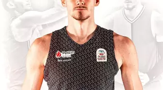 Roberts Blumbergs, Aliağa Petkimspor ile Anlaştı