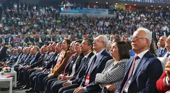 CHP kurultay davasında bir kez daha görevsizlik kararı