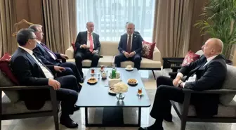 Cumhurbaşkanı Erdoğan, EİT 17. Zirvesi'nde aile fotoğrafı çektirdi