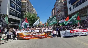 Diyarbakır'da Leman Dergisi'nin Karikatürüne Protesto