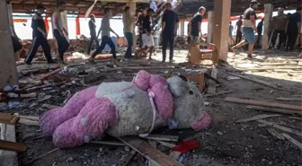 İsrail'in Gazze'deki Bombardmanında 80 Filistinli Hayatını Kaybetti