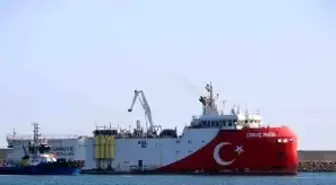 Oruç Reis Sismik Araştırma Gemisi Filyos Limanı'na Döndü