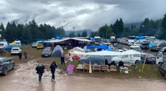 Artvin'de Kafkasör Festivali'nde Polis Memuru Dumandan Zehirlenerek Hayatını Kaybetti