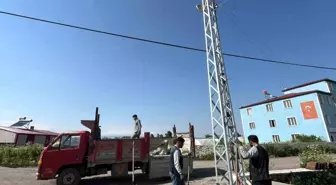 ARAS EDAŞ, Kırsal Alanda Elektrik Direklerini Yeniliyor