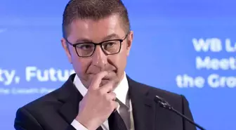 Kuzey Makedonya Başbakanı'ndan Bekarlık Vergisi Önerisi