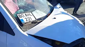 Osmaniye'de Otomobil ile Motosiklet Çarpıştı: 2 Yaralı