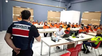Eskişehir'de Jandarma Çalışanlara Kadına Şiddet ve Güvenlik Semineri Düzenledi
