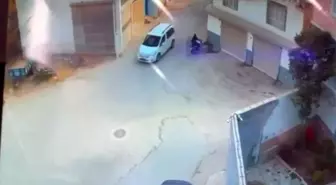 Şanlıurfa'da Motosikletli Kadın Sürücü Duvara Çarparak Ağır Yaralandı