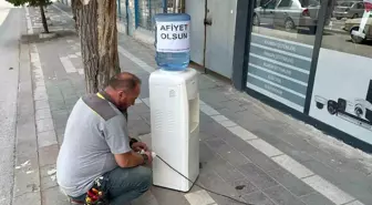 Yerköy'de Esnaf Bekir Korkut'tan Yaz Aylarında Örnek Hayır Hizmeti