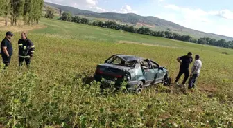 Çorum'da Otomobilin Tarlaya Uçtuğu Kazada 1 Yaralı