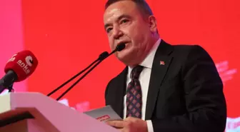 Muhittin Böcek: Bir tane ev için kimseye minnet edecek durumda değilim