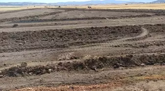Büyükyaka Köyü'nde Yangın Köylülerin Müdahalesiyle Söndürüldü