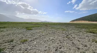 Avlan Gölü Yine Kurudu, Yeni Su Depolama Projesi Bekleniyor