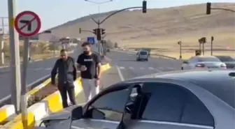 Mardin'de Trafik Kazası: 2 Yaralı