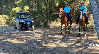 Kuşadası'nda Yasak Bölgeye Giren 5 Kişiye Para Cezası